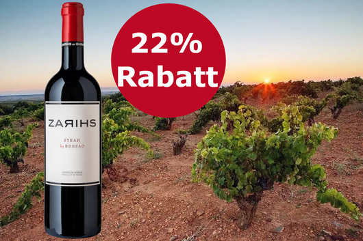 Aufgepasst, hier kommt ein würzig-kraftvoller Syrah von der weitherum geliebten Bodegas Borsao aus der Region Zaragoza in Zentralspanien. Er begeistert mit seiner nuancierten Aromenvielfalt genau so wie mit dem vollmundigen, weichen und präzise definierten Gaumenspiel. Dass er eine wunderbar frische Abgangslänge besitzt versteht sich von selbst und diese verlängert jeden Schluck dieses hochklassigen Genusses.